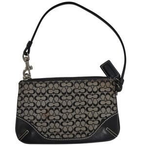 COACH Black and Gray Patterned Wristlet 6.5x4" Preloved
